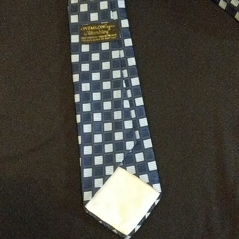 wemlon tie